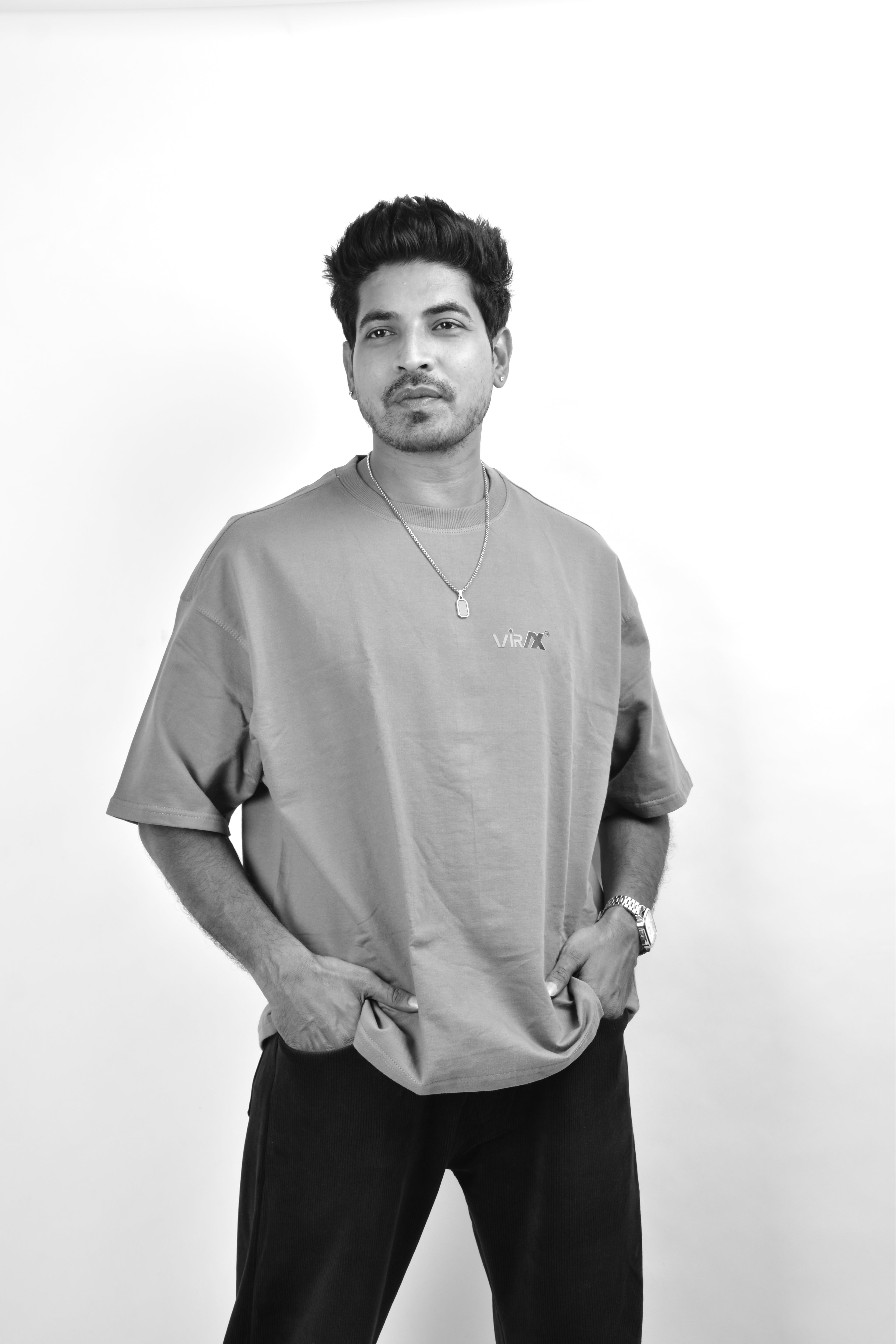 Beyond Fit – The Oversize T-Shirt Experience